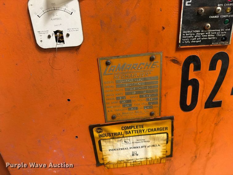 image for item FI0433 Clark EC 500 50 forklift