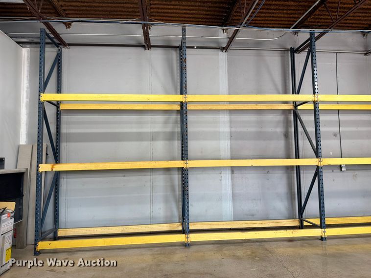 image for item FI0434 Pallet racking