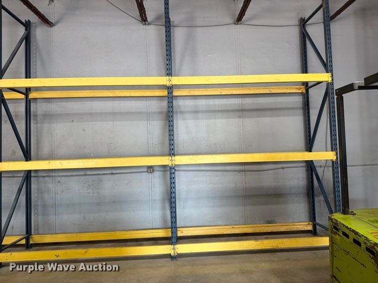 image for item FI0434 Pallet racking