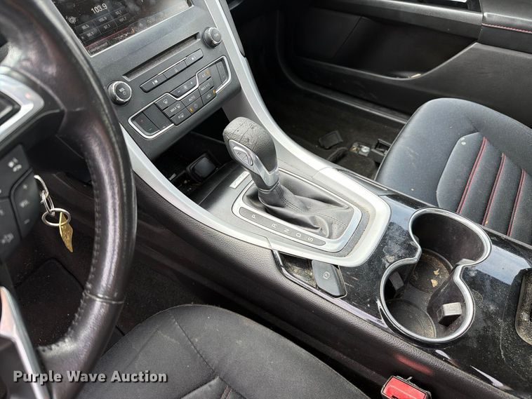 image for item FI2029 2016 Ford Fusion  