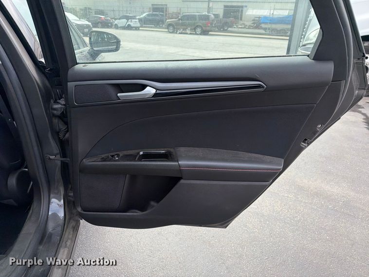 image for item FI2029 2016 Ford Fusion  