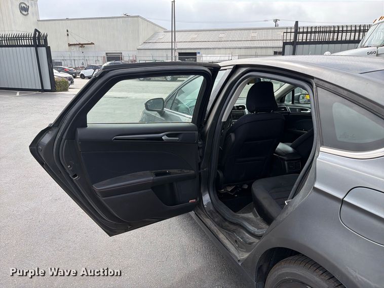 image for item FI2029 2016 Ford Fusion  