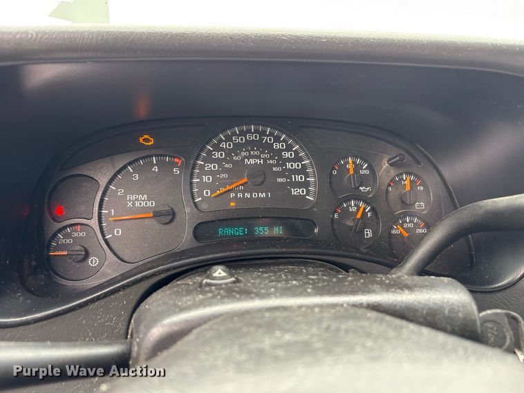 image for item FK2154 2007 GMC Sierra 3500 Crew Cab pickup truck
