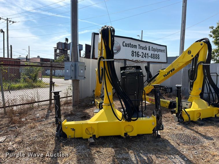 image for item FK3430 2021 Hyva HYLIV-LC120K  articulating knuckle boom crane