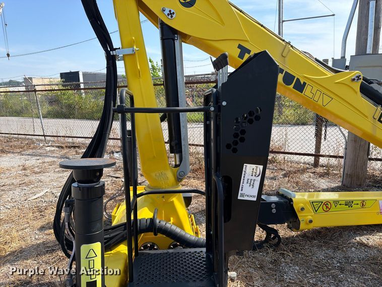 image for item FK3430 2021 Hyva HYLIV-LC120K  articulating knuckle boom crane