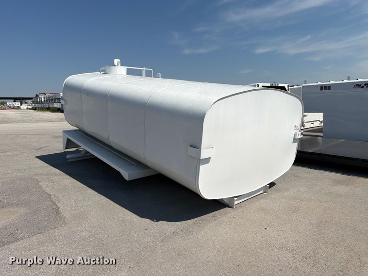 image for item FK3432 truck water tank bed