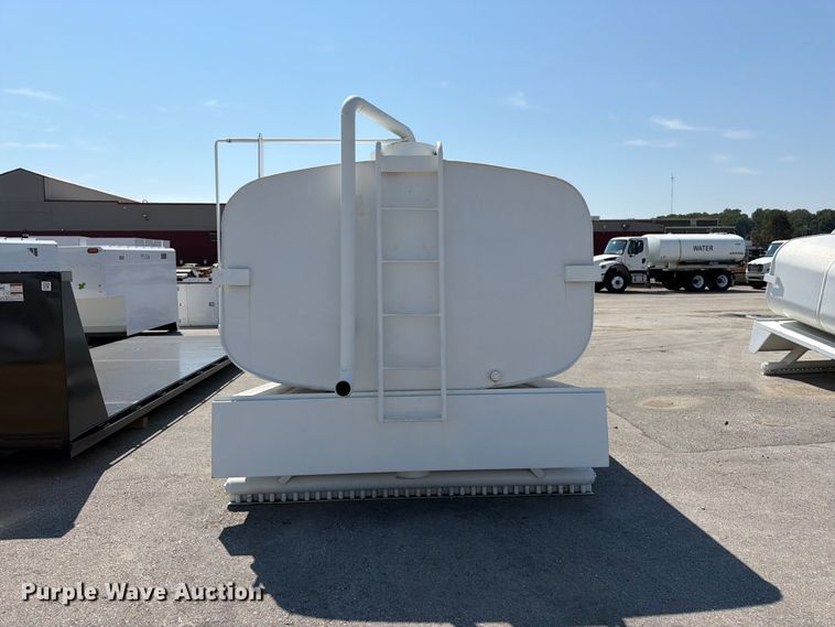 image for item FK3432 truck water tank bed