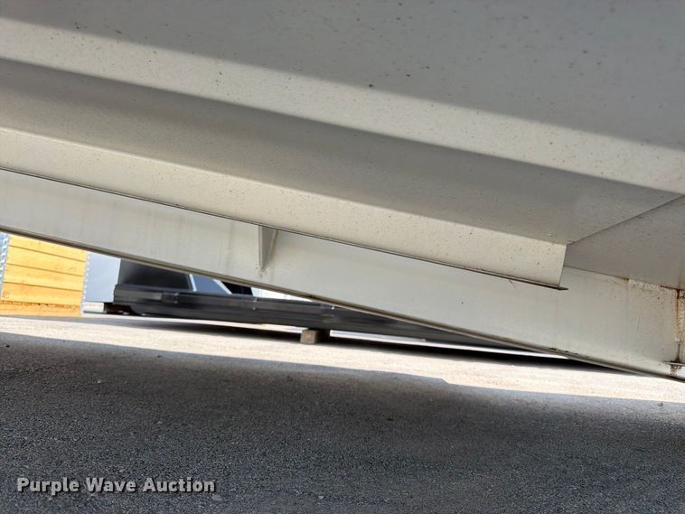 image for item FK3432 truck water tank bed