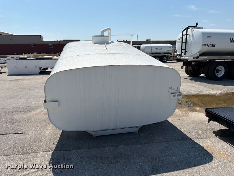 image for item FK3433 truck water tank bed