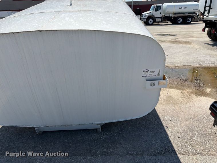 image for item FK3433 truck water tank bed