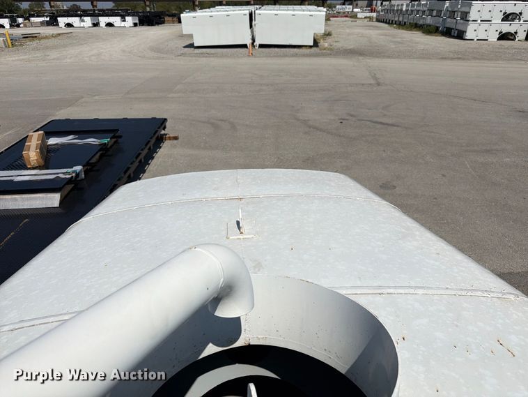 image for item FK3433 truck water tank bed
