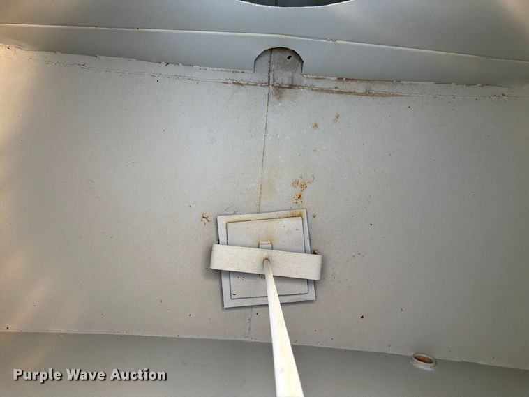 image for item FK3433 truck water tank bed