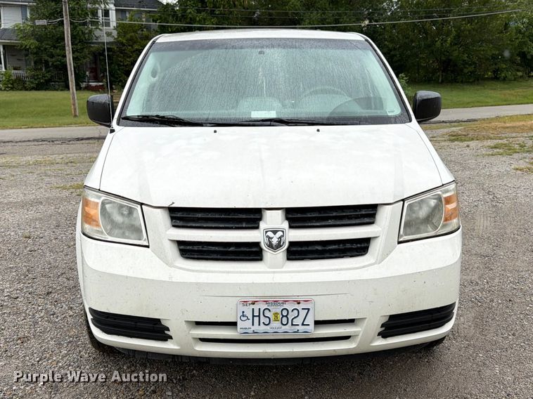 image for item FK3464 2010 Dodge Grand Caravan handicap accessible van