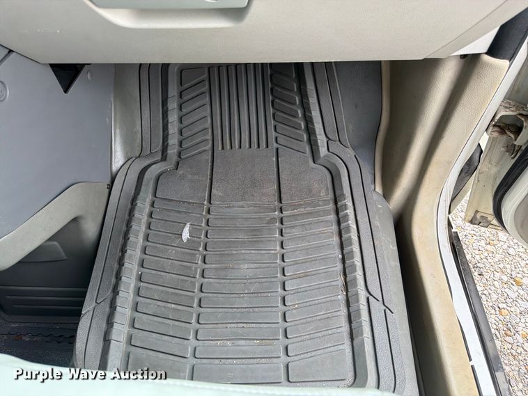 image for item FK3464 2010 Dodge Grand Caravan handicap accessible van