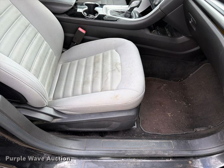 image for item FK3465 2014 Ford Fusion 