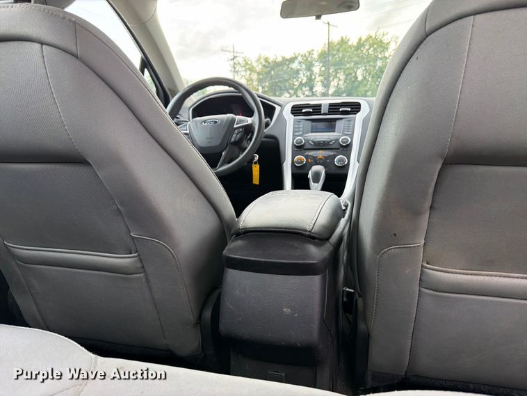 image for item FK3465 2014 Ford Fusion 