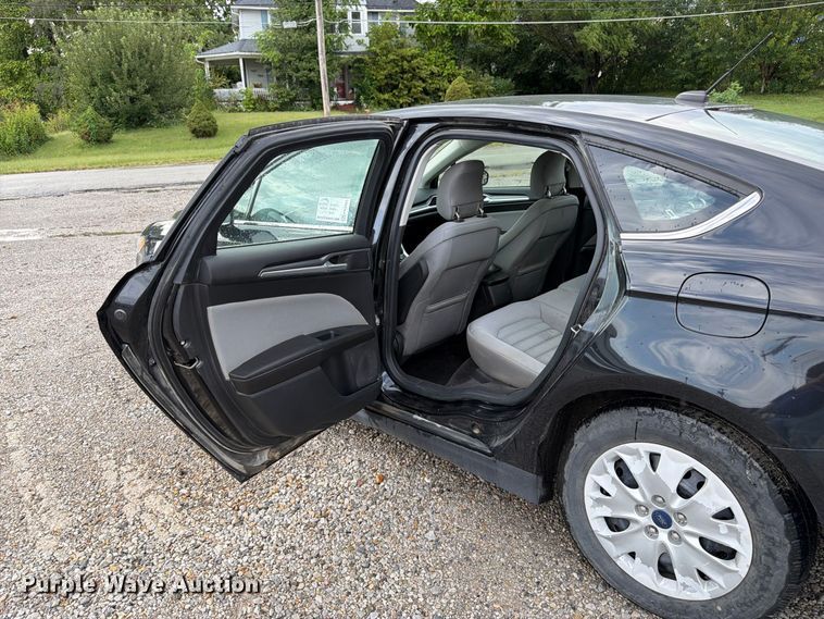 image for item FK3465 2014 Ford Fusion 