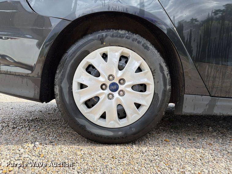 image for item FK3465 2014 Ford Fusion 