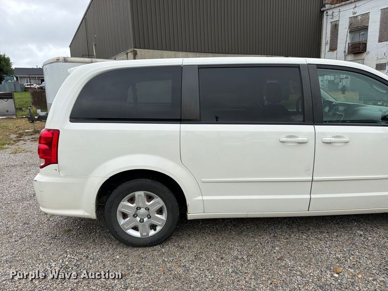 image for item FK3466 2011 Dodge Grand Caravan van