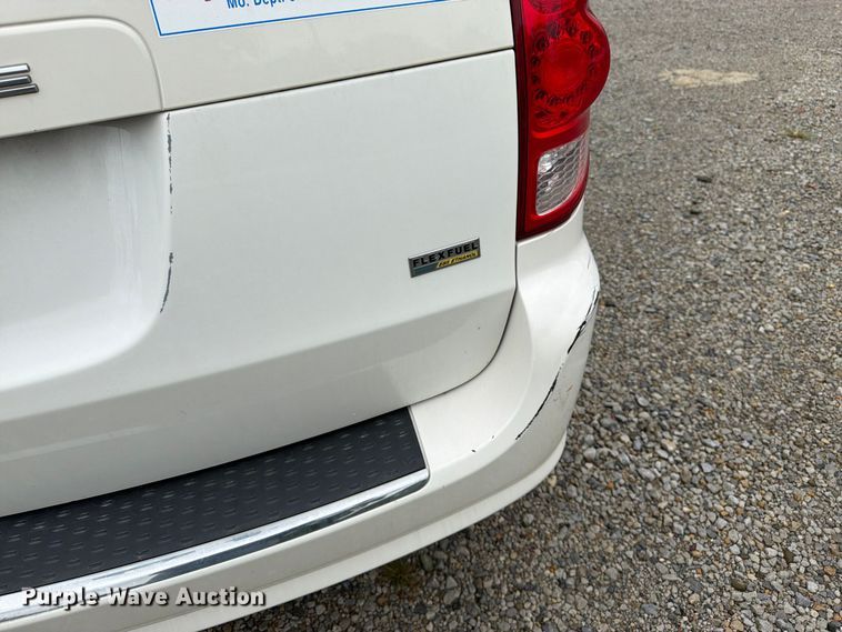 image for item FK3466 2011 Dodge Grand Caravan van