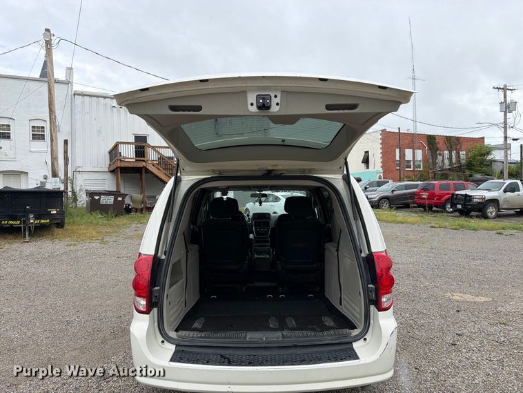 image for item FK3466 2011 Dodge Grand Caravan van