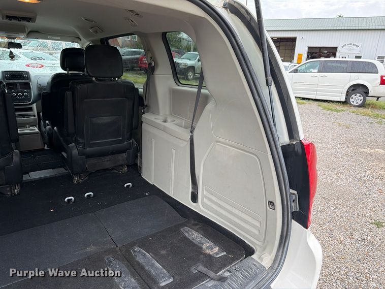 image for item FK3466 2011 Dodge Grand Caravan van