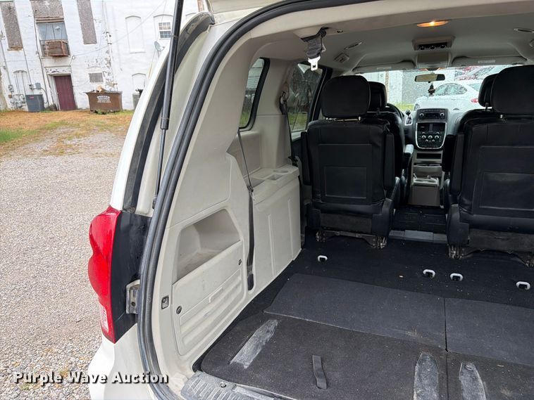 image for item FK3466 2011 Dodge Grand Caravan van