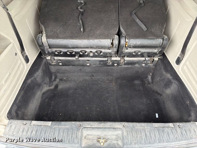 image for item FK3466 2011 Dodge Grand Caravan van