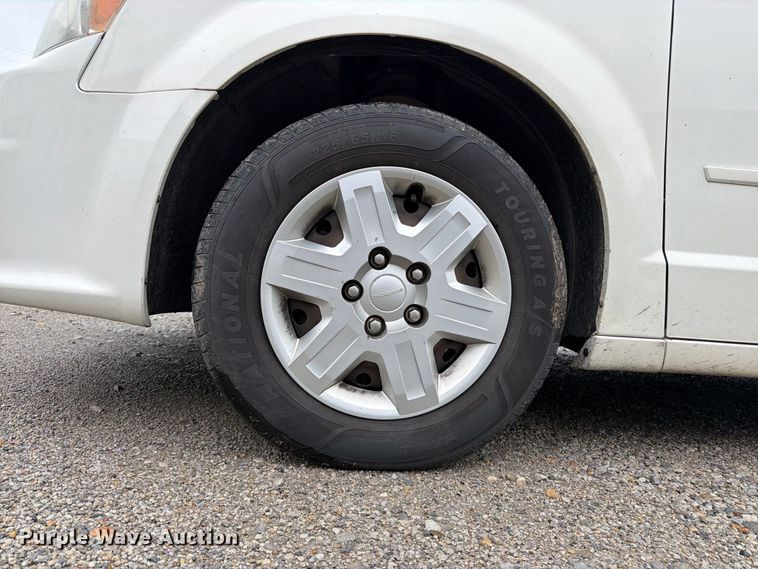 image for item FK3466 2011 Dodge Grand Caravan van