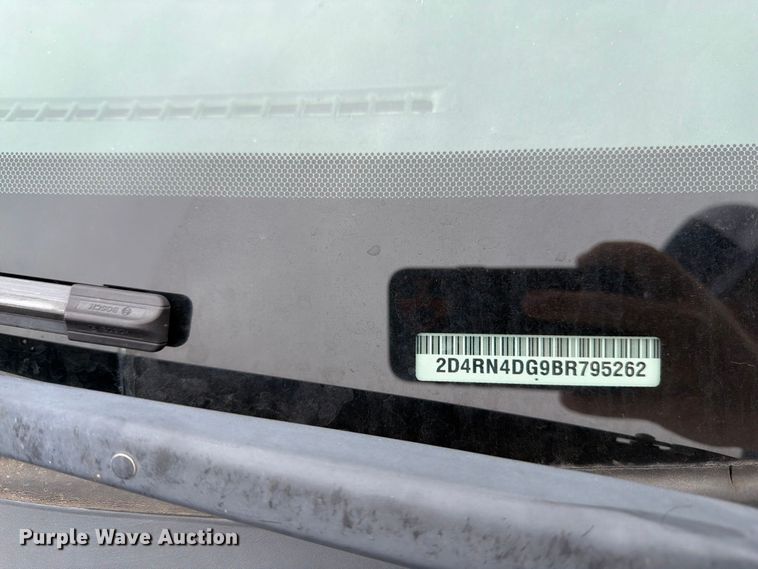 image for item FK3466 2011 Dodge Grand Caravan van