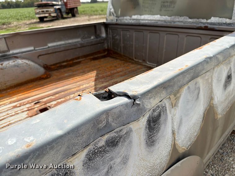 image for item FK3467 2000 Chevrolet K3500 pickup truck