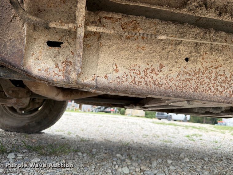 image for item FK3467 2000 Chevrolet K3500 pickup truck
