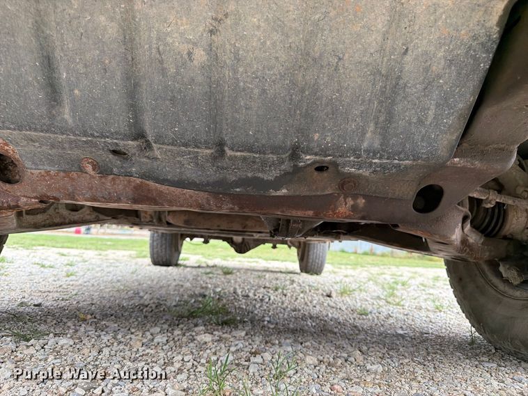 image for item FK3467 2000 Chevrolet K3500 pickup truck