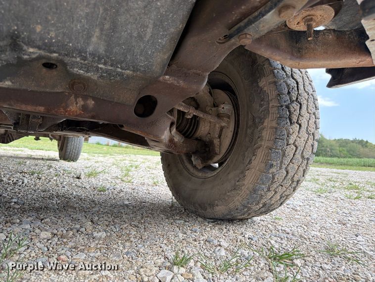 image for item FK3467 2000 Chevrolet K3500 pickup truck