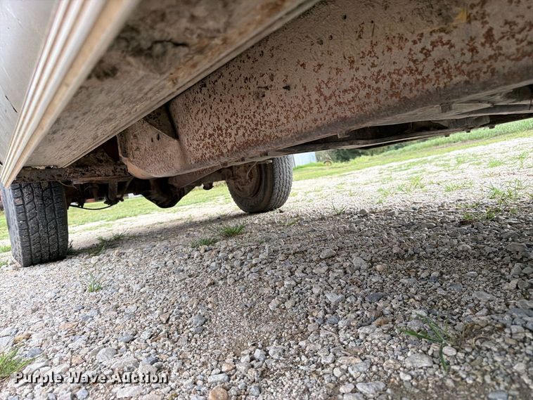 image for item FK3467 2000 Chevrolet K3500 pickup truck