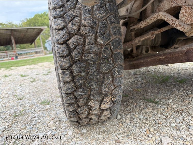 image for item FK3467 2000 Chevrolet K3500 pickup truck