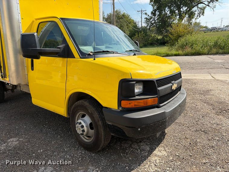 image for item FK3469 2012 Chevrolet Express G3500 box truck