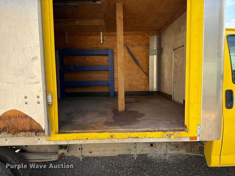 image for item FK3469 2012 Chevrolet Express G3500 box truck