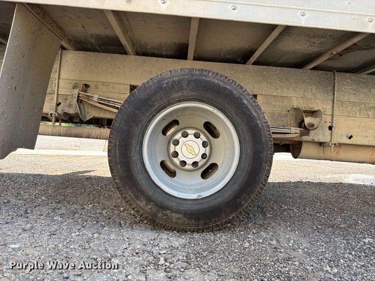 image for item FK3469 2012 Chevrolet Express G3500 box truck