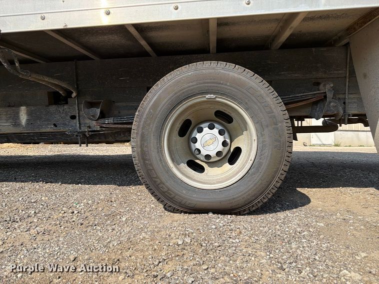 image for item FK3469 2012 Chevrolet Express G3500 box truck