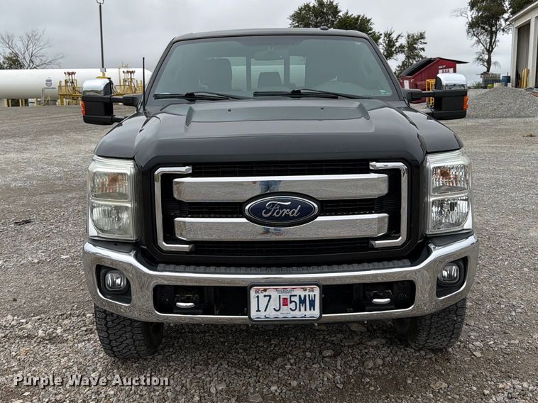 image for item FK3472 2016 Ford F250 Super Duty Crew Cab pickup truck
