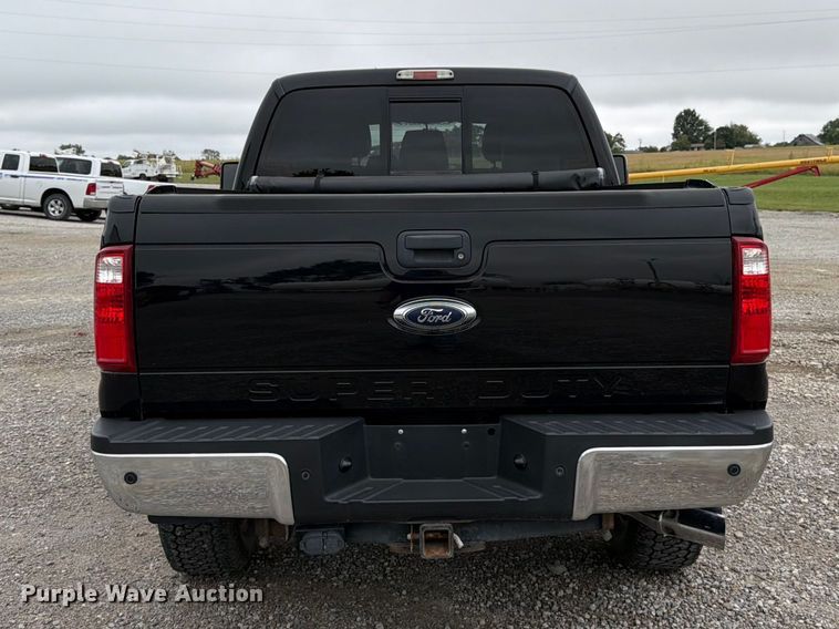 image for item FK3472 2016 Ford F250 Super Duty Crew Cab pickup truck