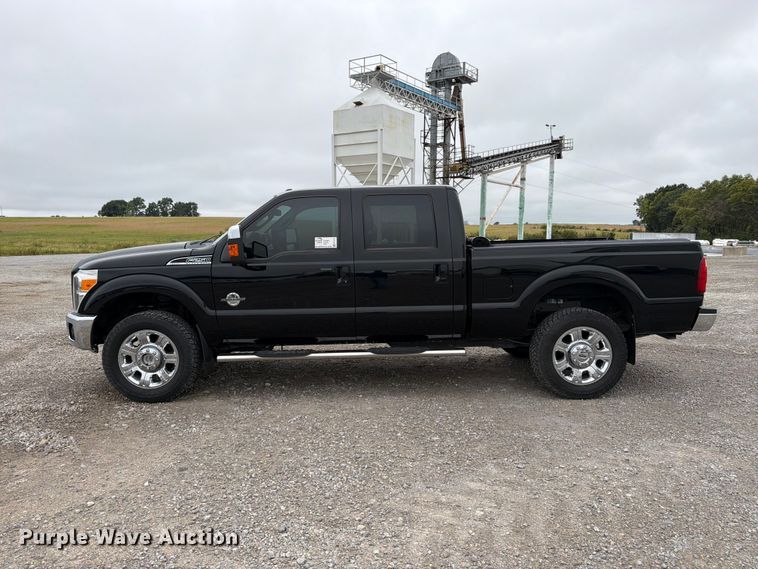 image for item FK3472 2016 Ford F250 Super Duty Crew Cab pickup truck