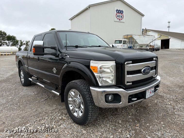 image for item FK3472 2016 Ford F250 Super Duty Crew Cab pickup truck