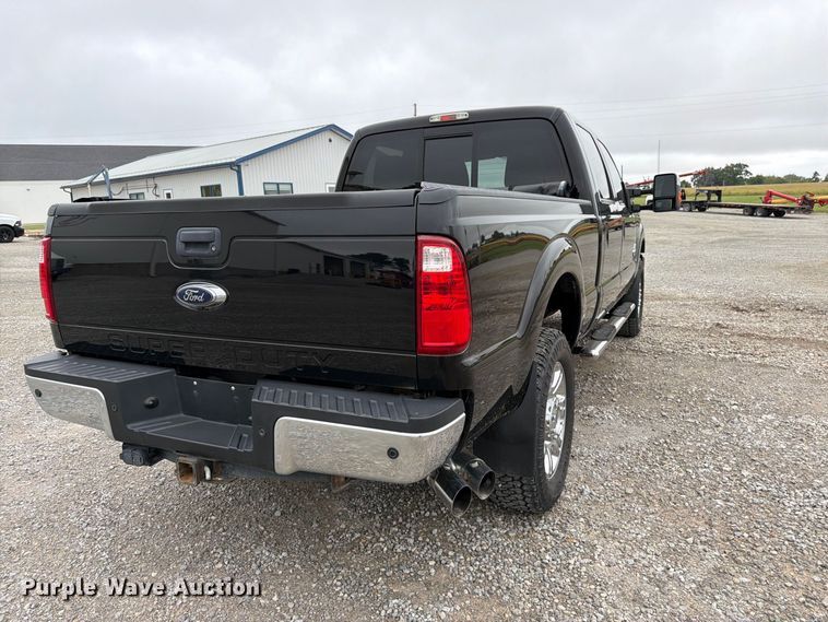 image for item FK3472 2016 Ford F250 Super Duty Crew Cab pickup truck