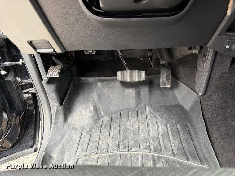 image for item FK3472 2016 Ford F250 Super Duty Crew Cab pickup truck