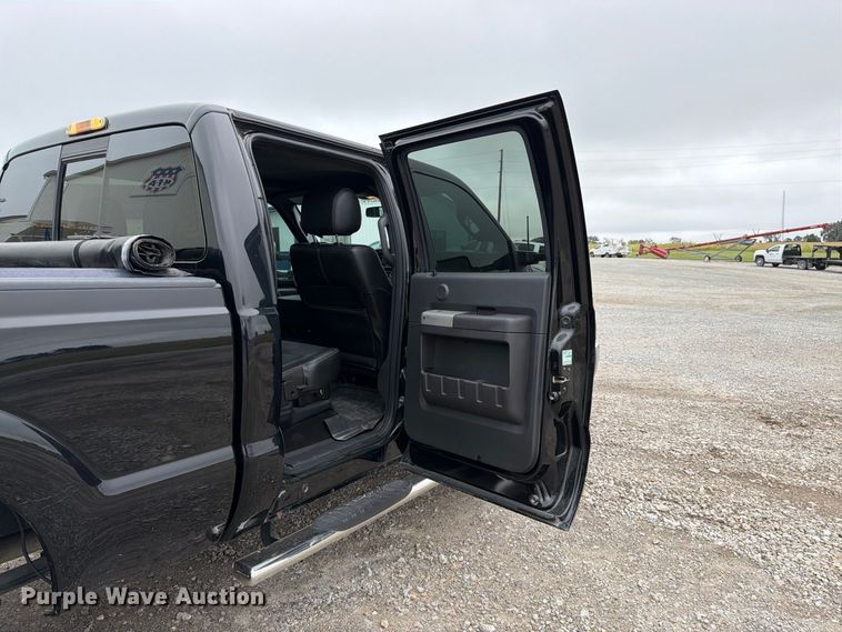 image for item FK3472 2016 Ford F250 Super Duty Crew Cab pickup truck