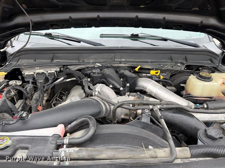 image for item FK3472 2016 Ford F250 Super Duty Crew Cab pickup truck