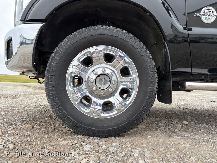 image for item FK3472 2016 Ford F250 Super Duty Crew Cab pickup truck