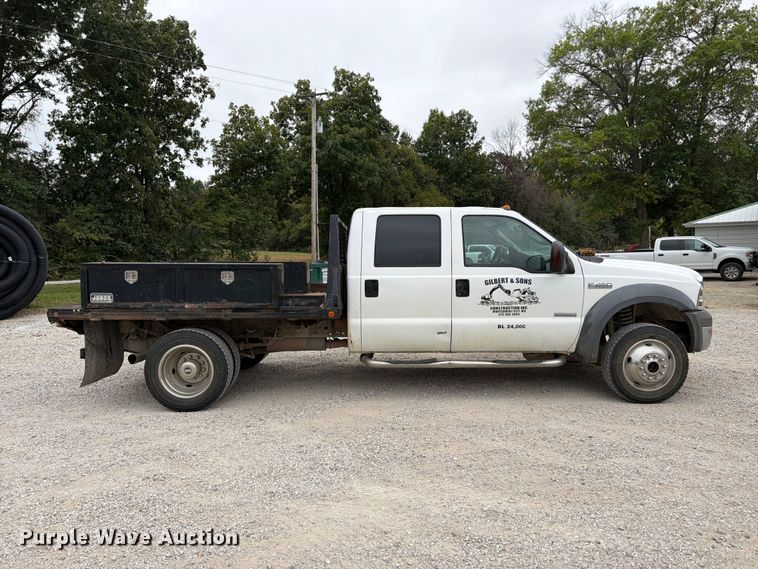 image for item FK3481 2005 Ford F450 Crew Cab flatbed truck